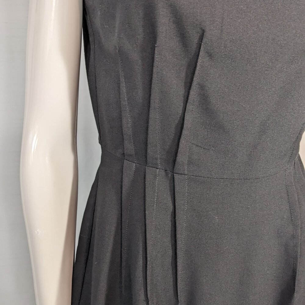 Forever 21 Fitted Black Dress (like new) - Picture 2 of 5